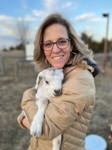 Regenerative ecologist author Amy Hays